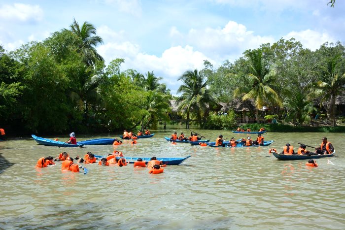 Trải nghiệm đáng nhớ tại Vùng xanh xứ Dừa